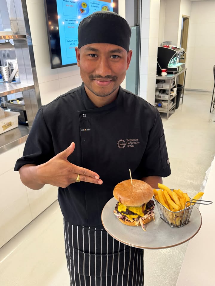 Featured image for “We’re Hiring a Part-Time Cook at Singleton Diggers and Club Dorsman”