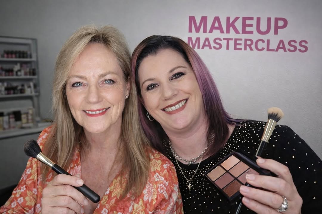 Featured image for “Makeup Masterclass at Singleton Diggers – Everyday Makeup Made Simple”